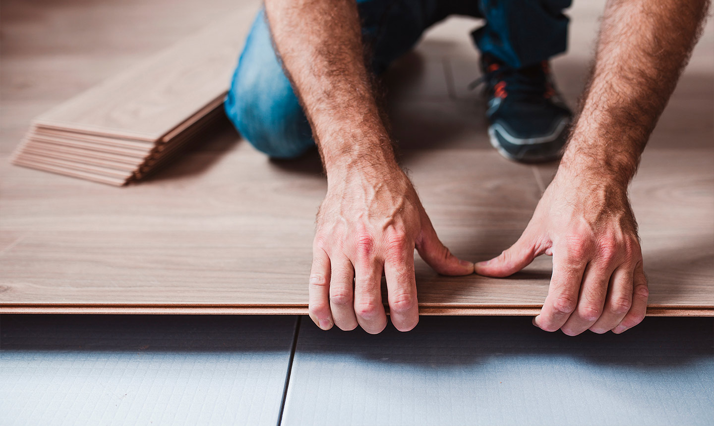 Repair your laminate flooring with ALEX!